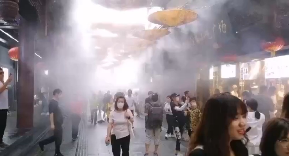 小吃街霧森降溫系統